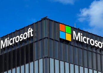 Microsoft Races to Expand Cloud Capacity Amid Surging AI Demand